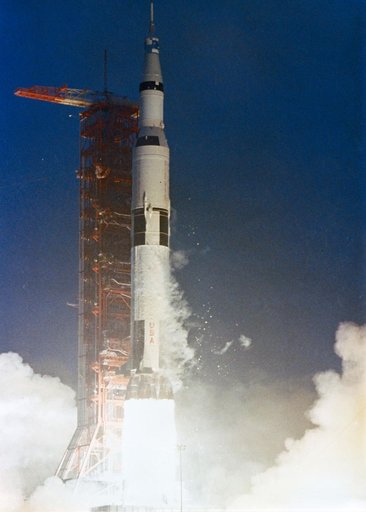 APOLLO XII - LAUNCH DAY ACTIVITIES - LAUNCH COMPLEX 39A - KSC