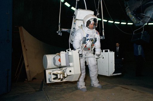 Apollo 13 crew training