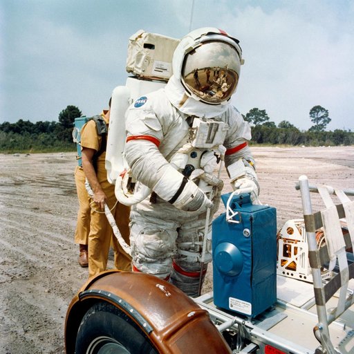 APOLLO XVII - SIMULATIONS (EXTRAVEHICULAR ACTIVITY [EVA]) - KSC
