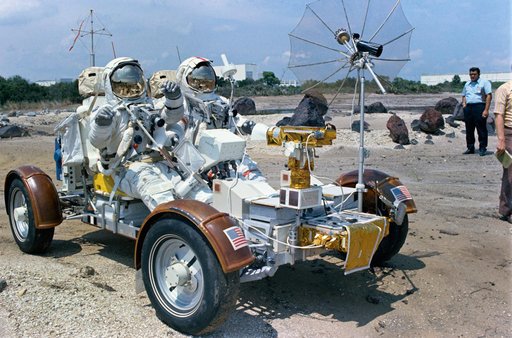 APOLLO 17 - CREW TRAINING - EXTRAVEHICULAR (EVA) - KSC