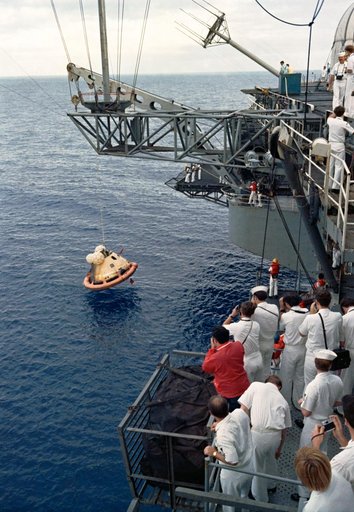 SKYLAB (SL)-2 - RECOVERY OPERATIONS - RECOVERY SHIP - PACIFIC