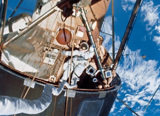 SKYLAB IV - INFLIGHT