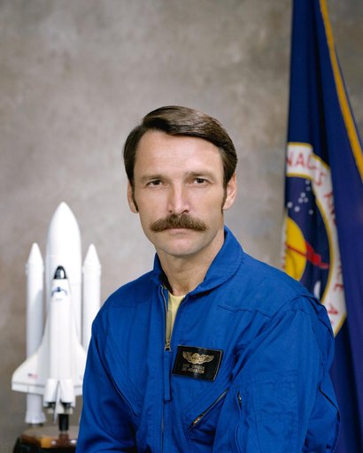 PORTRAIT - GRIGGS, S. DAVID., ASTRONAUT-CANDIDATE