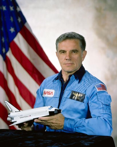 PORTRAIT - ASTRONAUT HENIZE, KARL G.