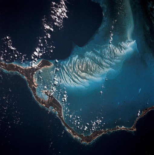 Press Pelease Image - STS-1 - Earth View