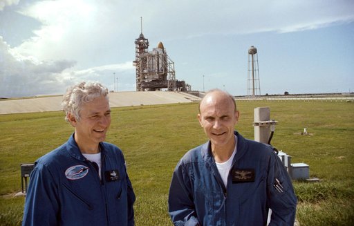 STS-4 crew takes break during CDDT for STS-4