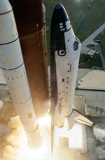 LAUNCH - STS-5 - KSC