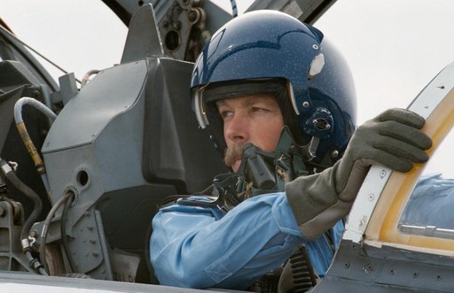 PREFLIGHT (DEPARTURE) - STS-11/41B - ELLINGTON AFB (EAFB), TX