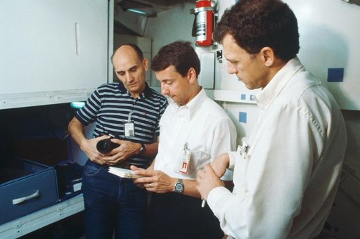 Crew Training - STS-24/51B - JSC