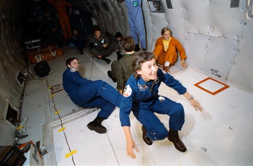 Crew Training - STS-30/61B (Zero-G)