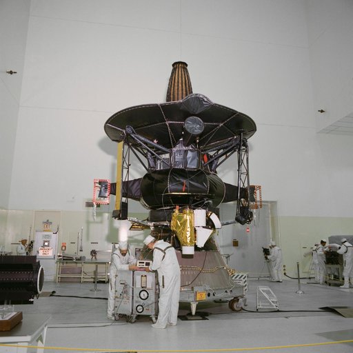 STS-34 Galileo processing at KSC's SAEF-2 planetary spacecraft facility