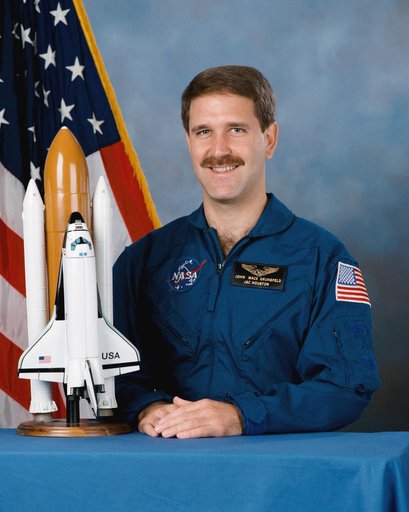 Official Portrait of Astronaut Candidate (ASCAN) John M. Grusfeld in