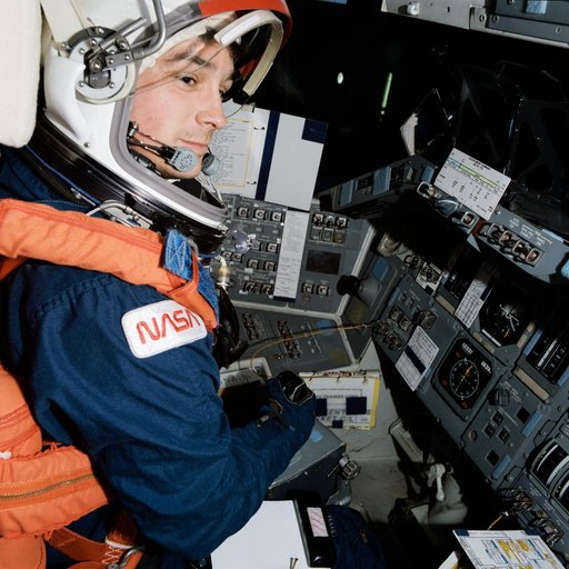 Orbiter fire rescue and crew escape training for EVA crew systems support
