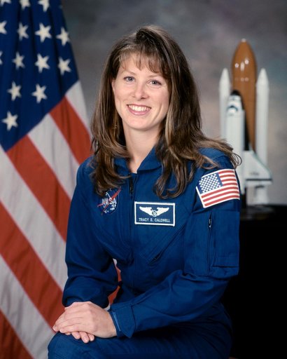 Official portrait of astronaut candidate Tracy Caldwell