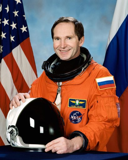 Official portrait of cosmonaut Valeri Tokarov