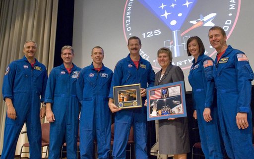 STS-125 crew visits Stennis