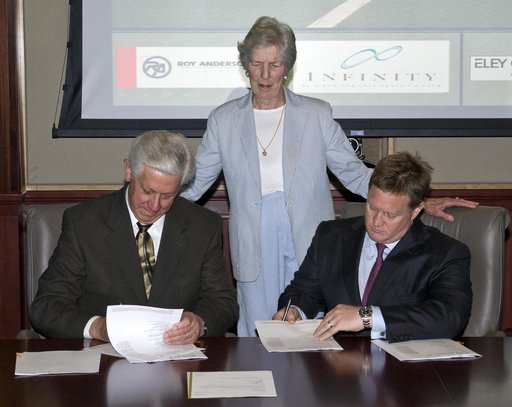 INFINITY construction contract signed