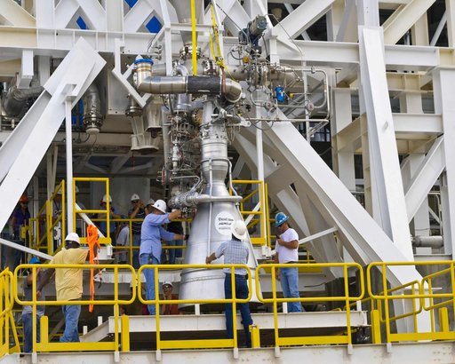 AJ26 engine testing moves forward