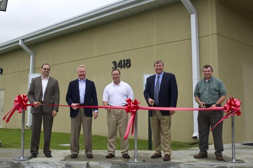Cryogenic ribbon-cutting