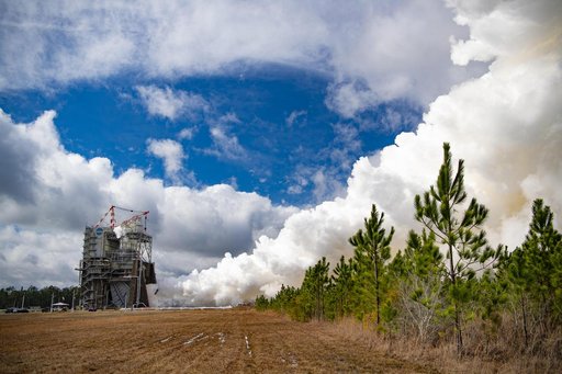 NASA Marks Halfway Point for Artemis Moon Rocket Engine Certification Series