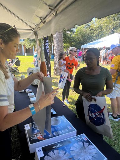 NASA Stennis Highlights Return to the Moon in Louisiana