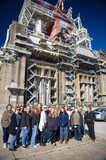 Leadership Class Visits NASA Stennis