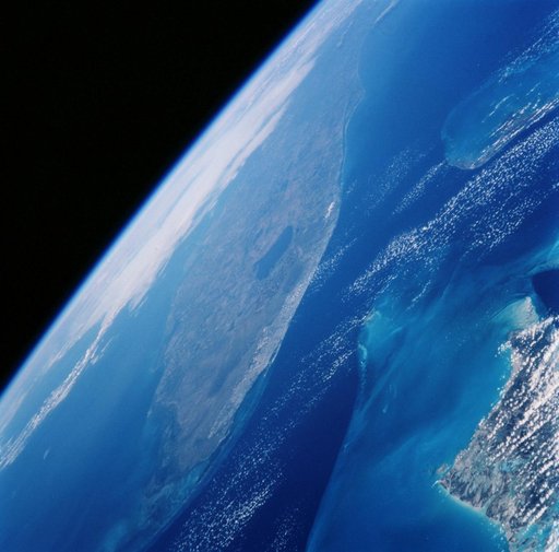 Earth observations of the Bahamas and Florida taken during STS-99