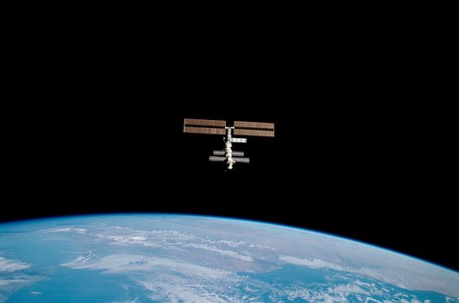 View of the ISS taken during final flyaround of STS-100