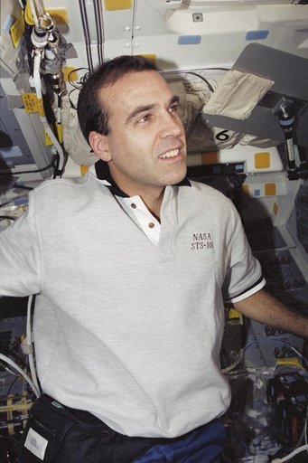 MS Mastracchio works on the aft flight deck during STS-106