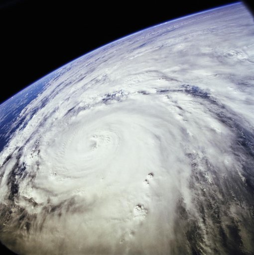 Typhoon Saomai taken from Atlantis during STS-106