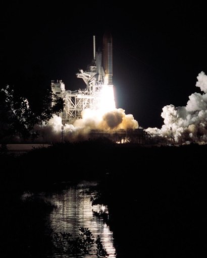 STS109-S-006