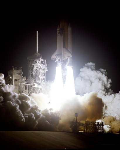 STS109-S-007