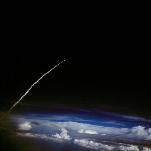 STS111-S-035