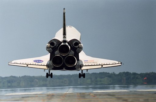 STS112-S-038