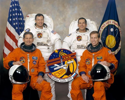 STS-113 crew portrait