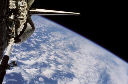 View of the STS-116 Space Shuttle Discovery aft payload bay