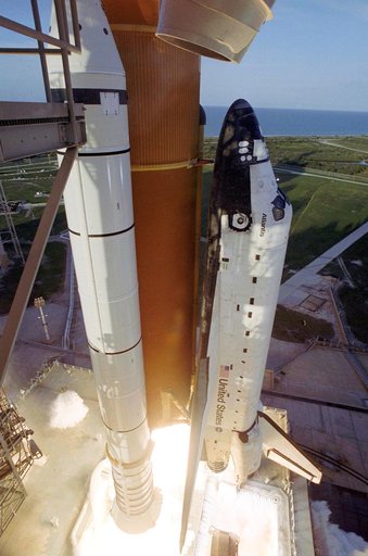 STS117-S-037