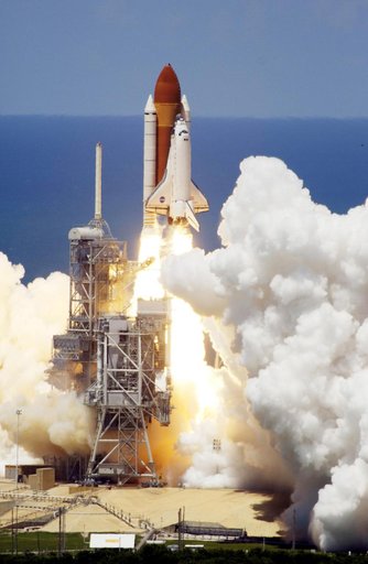 STS-121 Launch of the orbiter Discovery