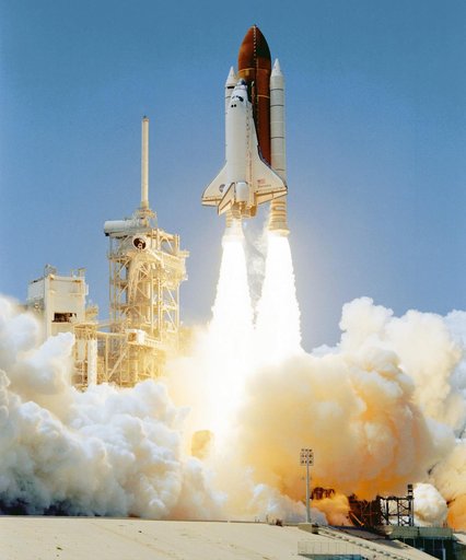 STS-121 Launch of the orbiter Discovery