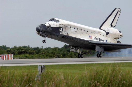 STS-121 Landing of the orbiter Discovery