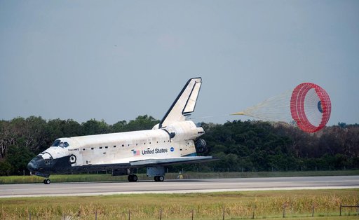 Space Shuttle Discovery (STS-124) Landing