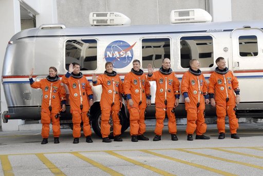 STS-126 launch preparations