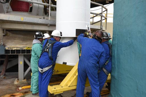 Delta II JPSS-1 Solid Rocket Motor (SRM) Hoist and Mate
