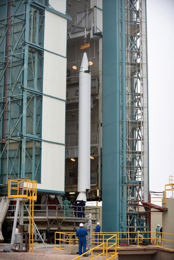 Delta II JPSS-1 Solid Rocket Motor (SRM) Hoist and Mate
