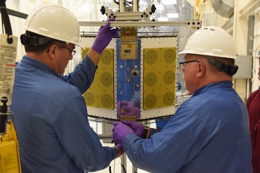 Pegasus XL CYGNSS Microsats Installation on Deployment Module