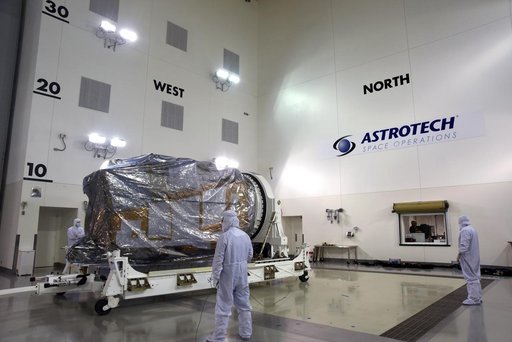 Delta II JPSS-1 Spacecraft Arrival and Offload