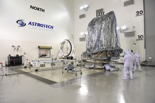 JPSS-1 Spacecraft Canning and Lift to Transport Trailer