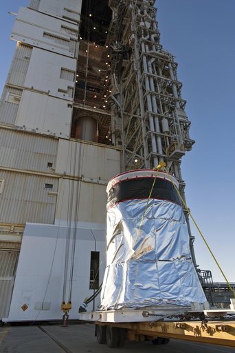 InSight Atlas V ISA-ASA Lift and Mate