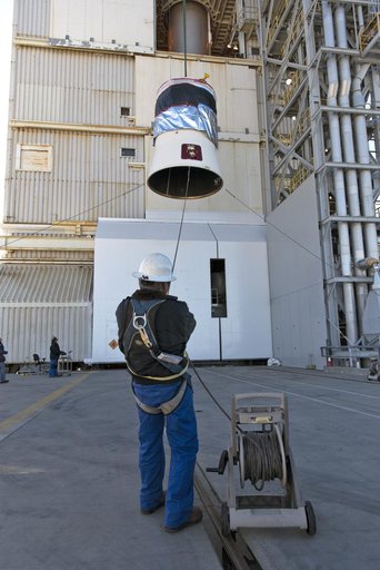 InSight Atlas V ISA-ASA Lift and Mate