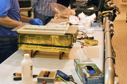 InSight Atlas V MARCO Cubesats Installation